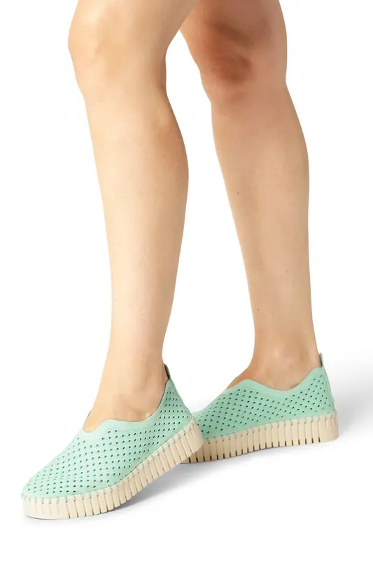 Ilse Jacobsen Flats Tulip3373 Yucca Maat: 42 | Sneakers Outlet | Dames | Groen