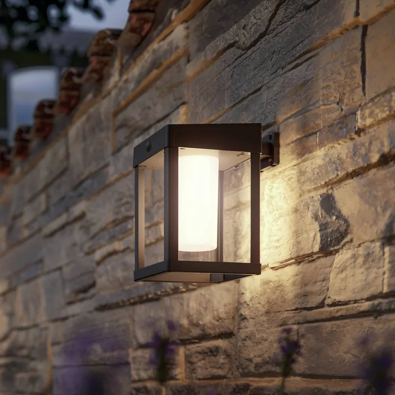 Lampa ścienna z czujnikiem ruchu Philips Camill czarno-biała 14 x 14 cm
