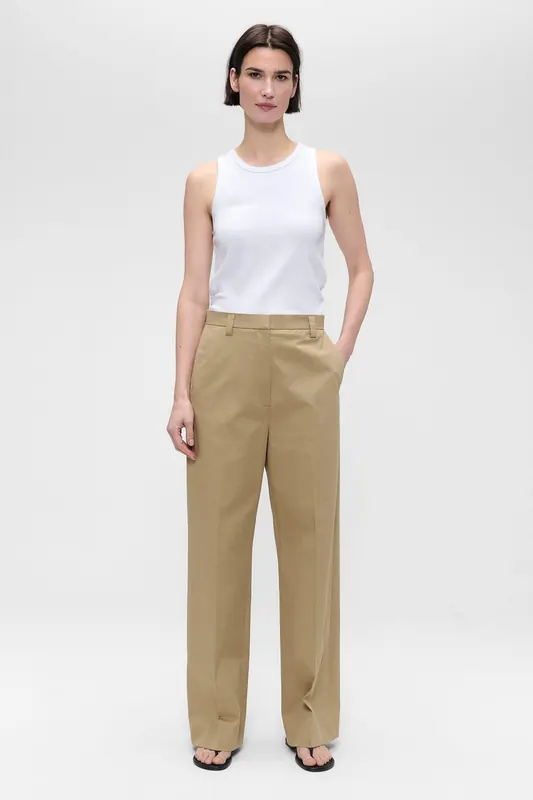 ZENGGI Cotton Garbardine Kay Pants Khaki Maat: S | Pantalons Outlet | Dames | Bruin