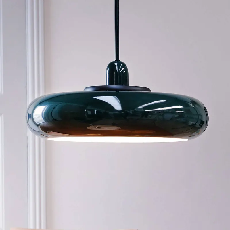 Żyrandol Dyberg Larsen Planet, ciemnozielona, Ø 40 cm, metal