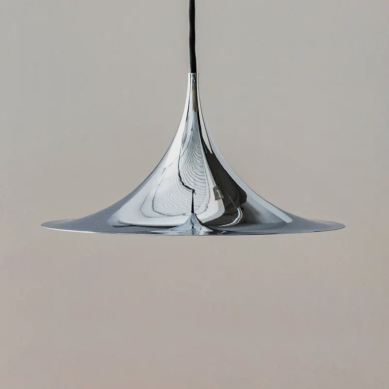 Lampa wisząca Semi marki Gubi, Ø 30 cm, chrom