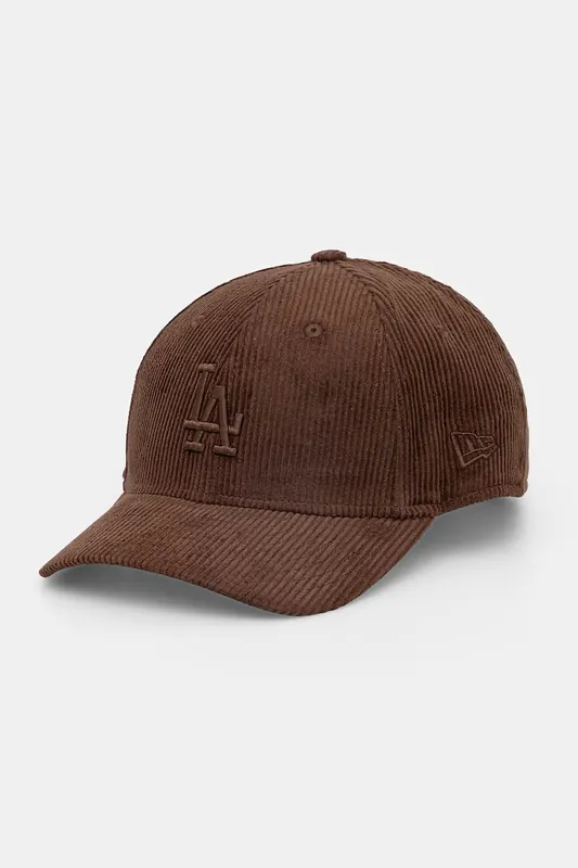 New Era czapka z daszkiem sztruksowa CORD 9FORTY® MC
