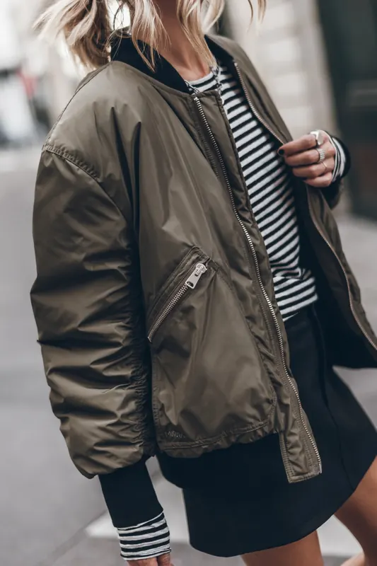 Mikuta The Green Bomber Jacket Green Maat: L | Bomberjacks Outlet | Dames | Groen