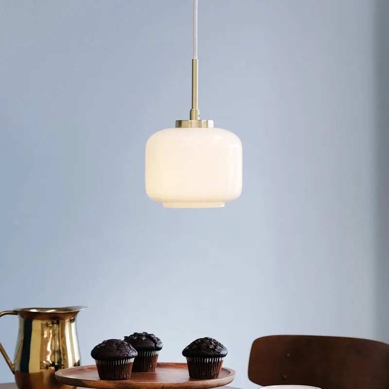 Lampa wisząca Dyberg Larsen Arp, kolor mosiądz, szkło, Ø 15 cm