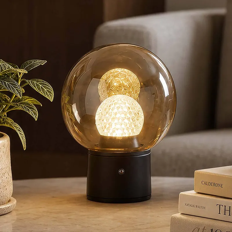 Lampa stołowa LED Solis z akumulatorem, kolor brązowy, szkło, 2 700 K