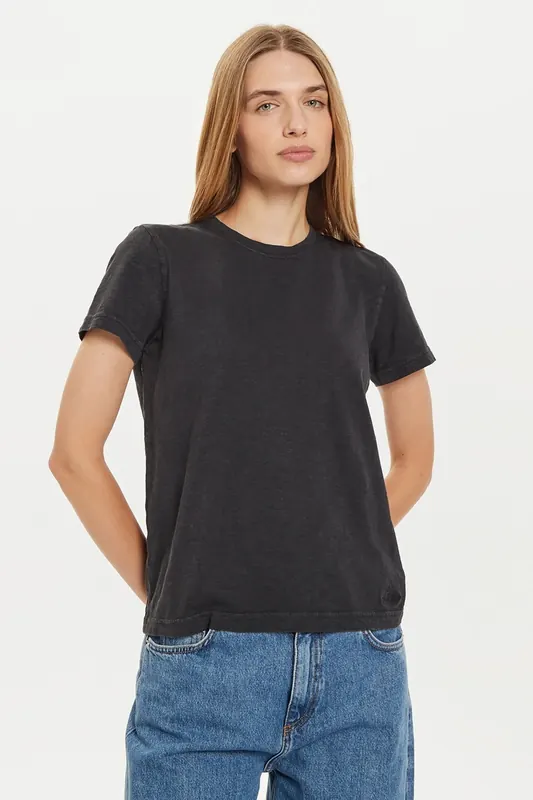 Lee Perfect Tee Unionall Black Maat: M | Tops Outlet | Dames | Zwart