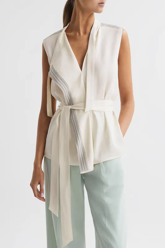 Reiss Romy Soft Sleeveless Vest Maat: 10 | Gilets Outlet | Dames | Wit