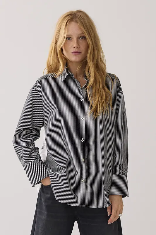 Summum Woman Blouse Big Flower Cotton Black Maat: 34 | Overhemden Outlet | Dames | Zwart