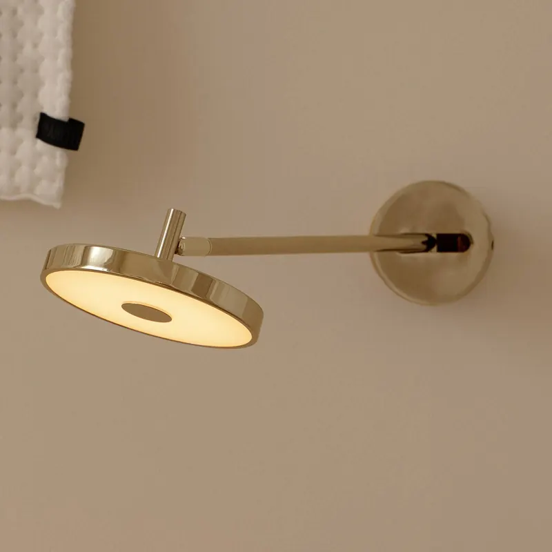 Kinkiet LED UMAGE Asteria LONG HW, polerowany mosiądz, 45 cm