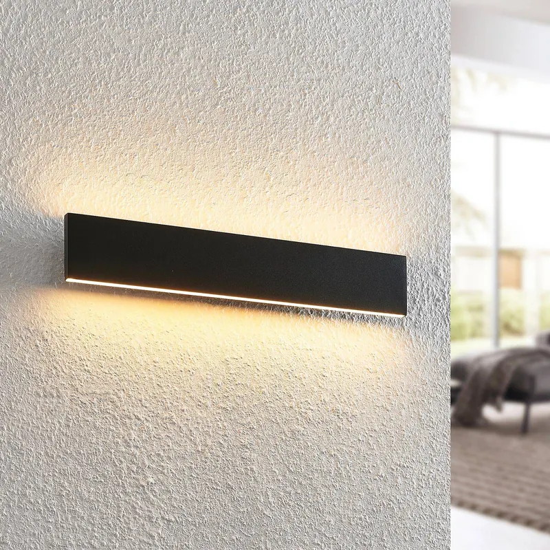 Lindby kinkiet LED Ignazia, 47cm, czarny, metal, góra/dół
