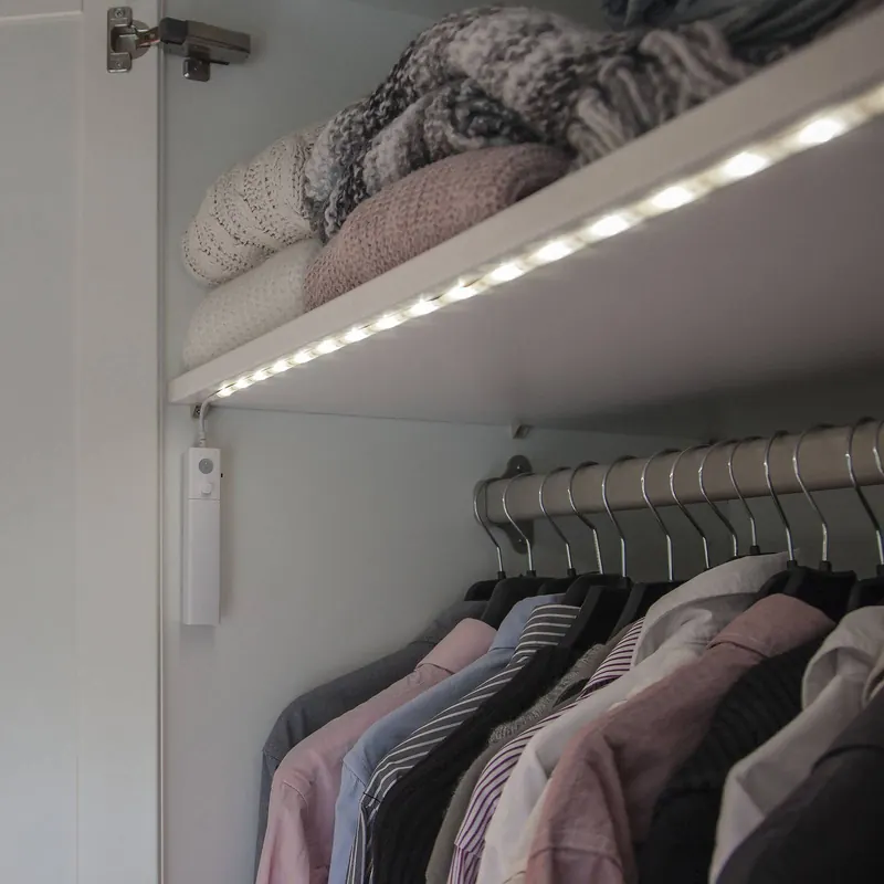 Taśma świetlna LED z czujnikiem ruchu, na baterie