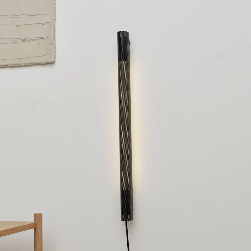 GEJST Kinkiet Radent Wtyczka, czarny, wys. 70 cm, G13 LED