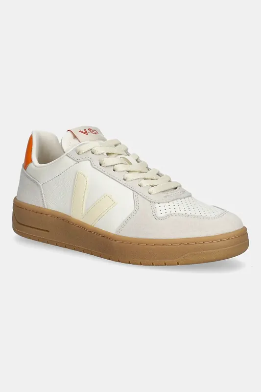 Veja sneakersy skórzane V-82