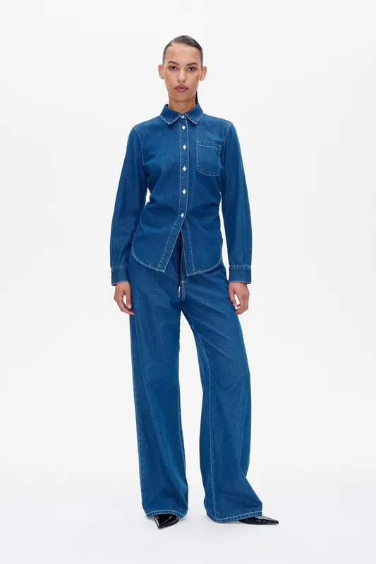 Baum und Pferdgarten Maria Shirt Light Worn Denim Maat: 44 | Longsleeves Outlet | Dames | Blauw
