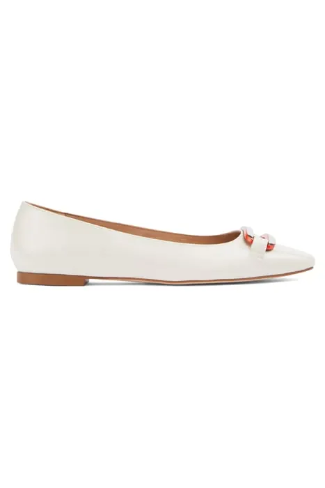 LK Bennett Cayden Square Ballerina Shoes Cream Maat: 38 | Ballerina's Outlet | Dames | Ecru