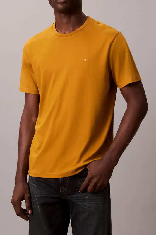 Calvin Klein Ss Supima Chest Emb Tee Field Moss Maat: L | Basic T-Shirts Outlet | Heren | Bruin