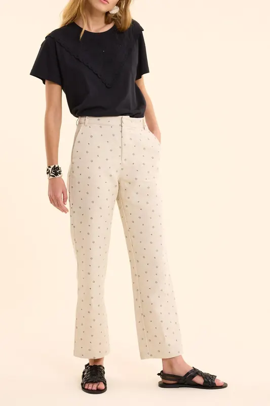ICode Ecru Pants With Micro Flower Print Ecru Maat: 34 | Pantalons Outlet | Dames | Ecru