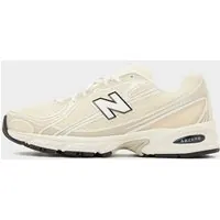 New Balance 740