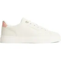 Tommy Hilfiger Th Chic Sneaker White/porcelain Pink Maat: 37 | Sneakers Outlet | Dames | Wit