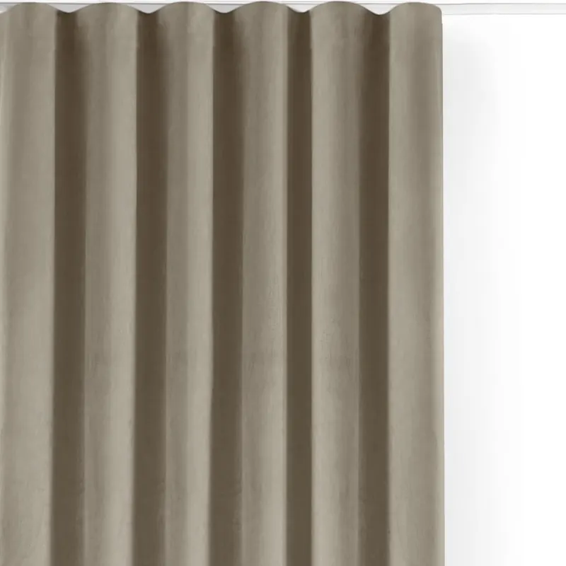 Beżowa aksamitna zasłona częściowo zaciemniająca (dimout) 530x270 cm Velto – Filumi