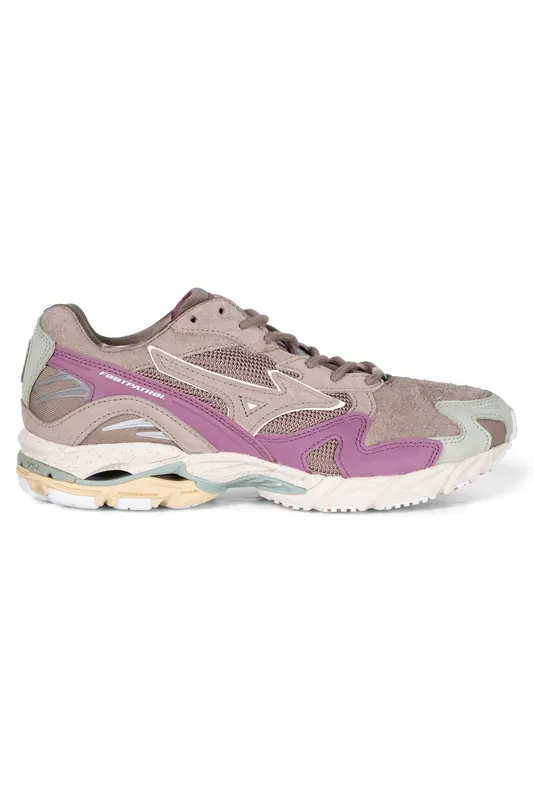 Mizuno Unisex Shoe Wave Rider 10 Patrol Otreck/portroyale/tblue Maat: 42 | Sneakers Outlet | Unisex | Grijs