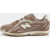 New Balance 204L