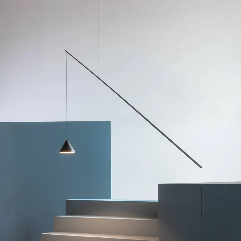 Żyrandol LED Vibia NORTH, czarna, metalowa, 927, zdecentralizowana