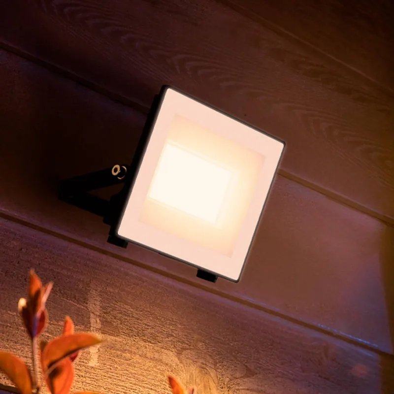 Reflektor zewnętrzny LED Philips Lois UE flood, 14 W, 3000 K, IP65