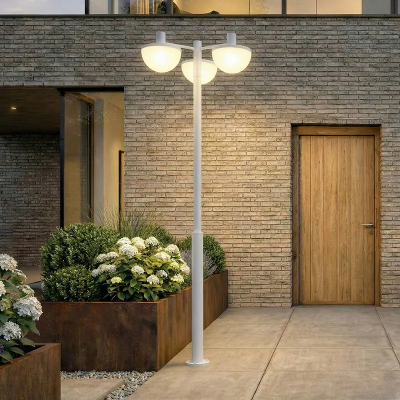 Lampa zewnętrzna LED Lucande Toras, jasnoszara, 3-punktowa, sściemniana, z