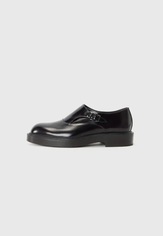 Buty Obuwie Półbuty wsuwane Emporio Armani 41 Ciemny brąz
