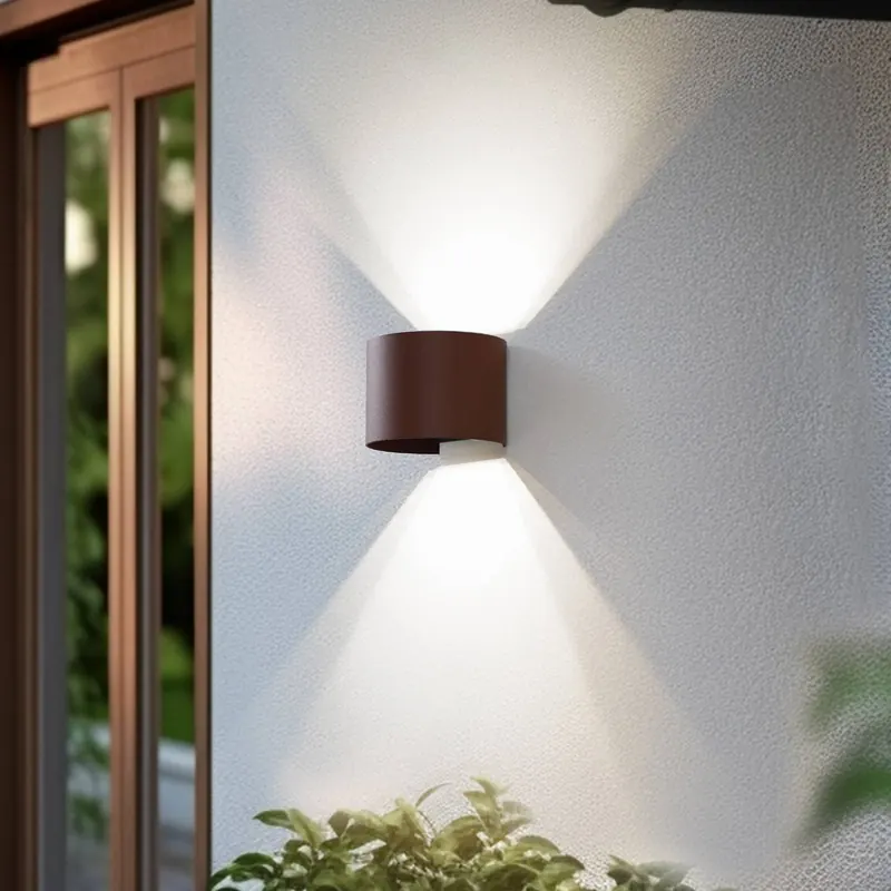 Lindby Smart – kinkiet zewnętrzny LED Dara, okrągły, w kolorze rdzy, CCT RGB,