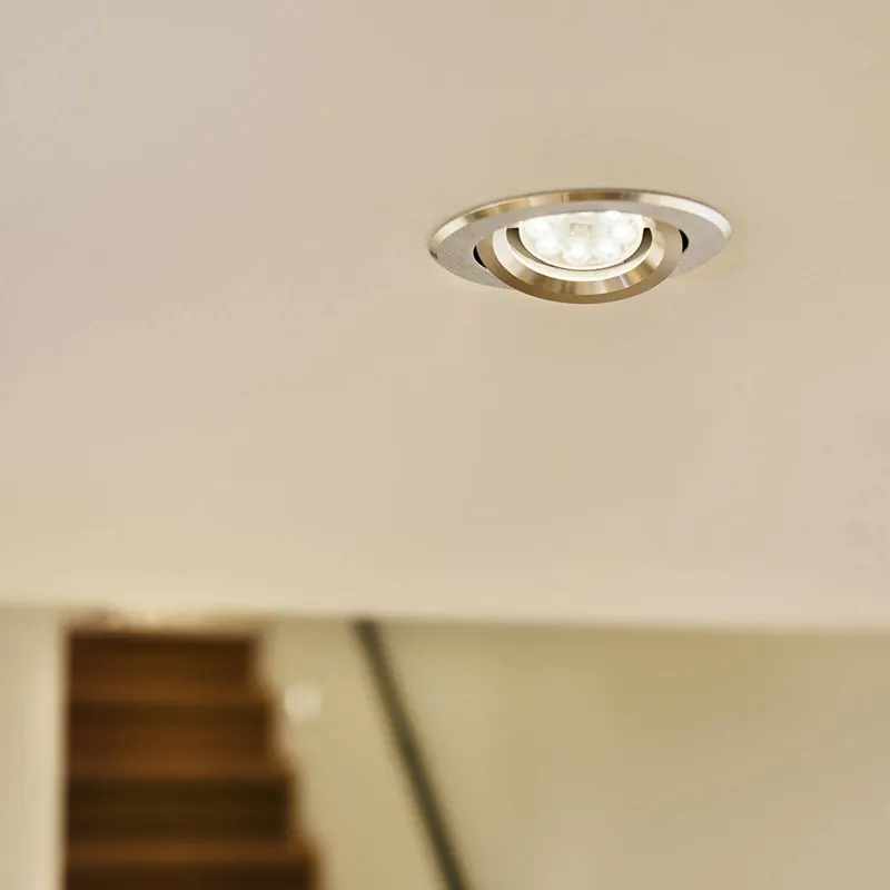 Philips GU10 PAR16 reflektor LED 3,5W 2 700 K
