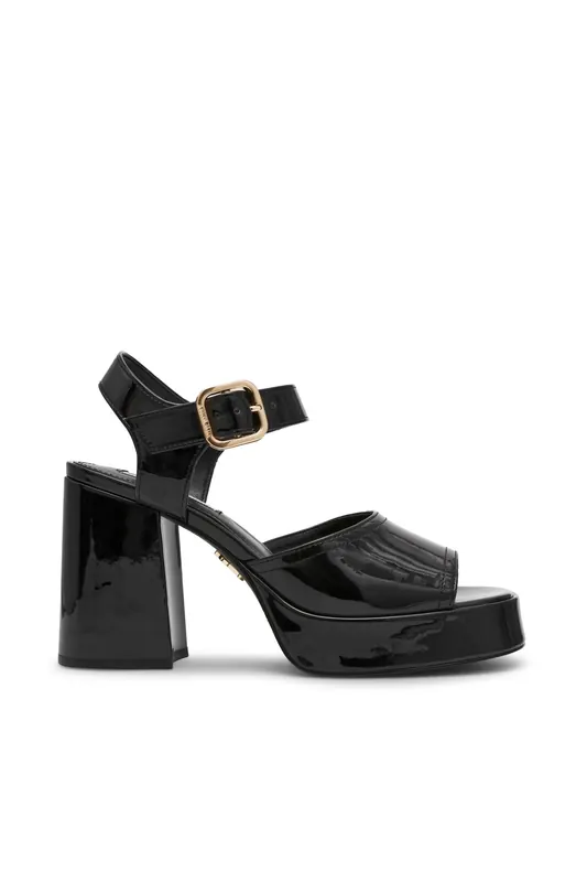Steve Madden Soho Sandals Black Patent Maat: 42 | Sandalen Outlet | Dames | Zwart