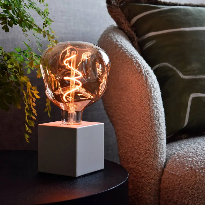 Żarówka LED Calex XXL Organic Neo E27 G125 4 W złota ściemniana