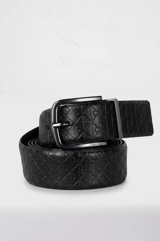 Calvin Klein Round Buckle Smooth Belt Black/black/matte Gunmetal Maat: 105 | Riemen Outlet | Heren | Zwart