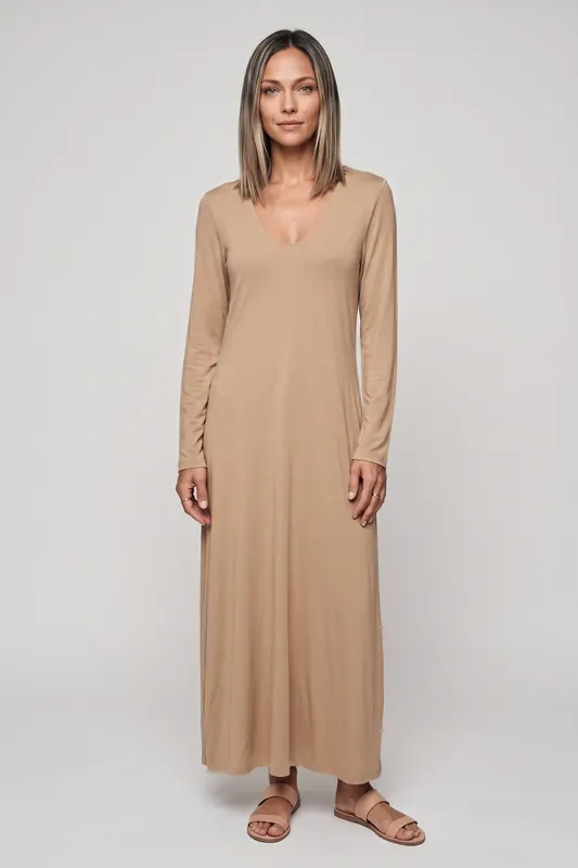 ARKET Mi Tencel Knit Dress Beige Maat: M | Maxi Jurken Outlet | Dames | Beige