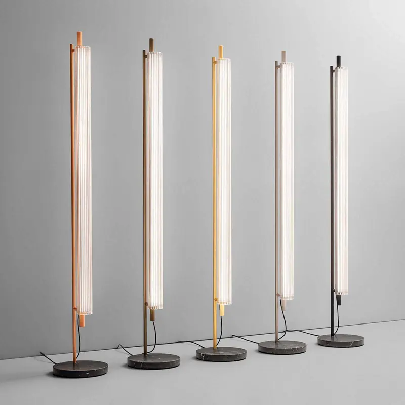 OLEV Lampa stojąca LED TRISEL, czarna, metal 2700 K ściemniana
