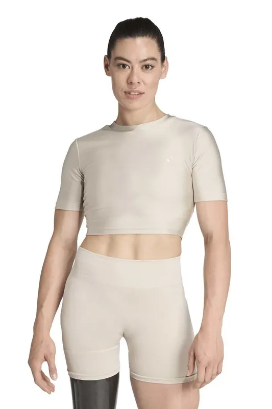 Adidas We T-shirt Short-sleeve Wonder Alumina Maat: L | Tops Outlet | Dames | Beige