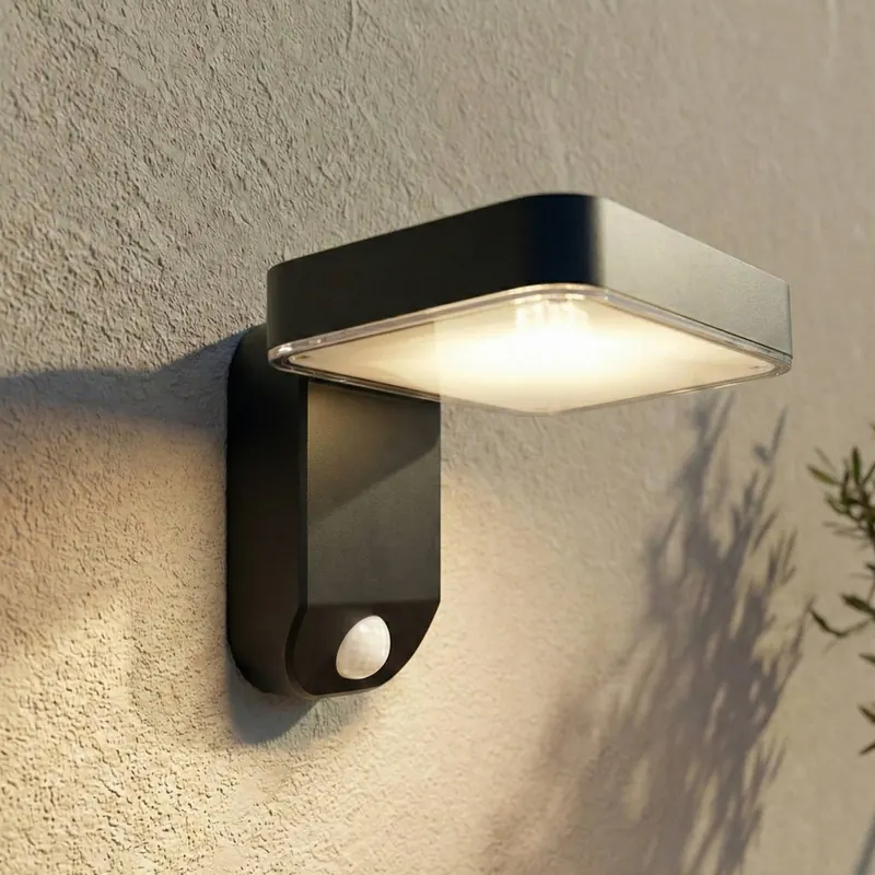 Lampa ścienna LED PRIOS Tarlson, kątowa, antracytowa, czujnik