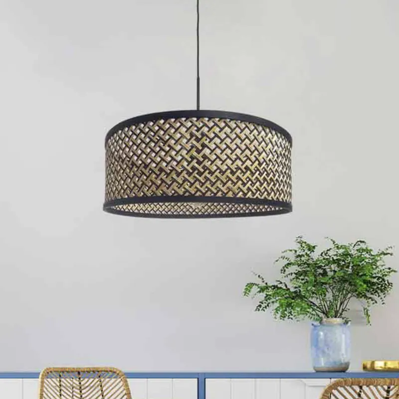 Żyrandol Sparkled Light, klosz z plecionki w kolorze czarnym i drewnianym