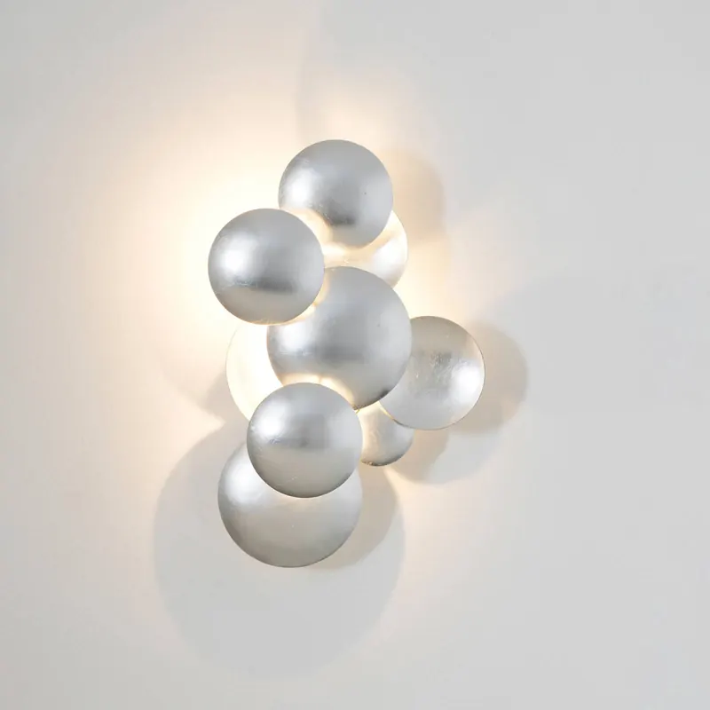 Kinkiet LED BOLLADARIA, srebrny, 42 x 27 cm, metalowy, ściemniany