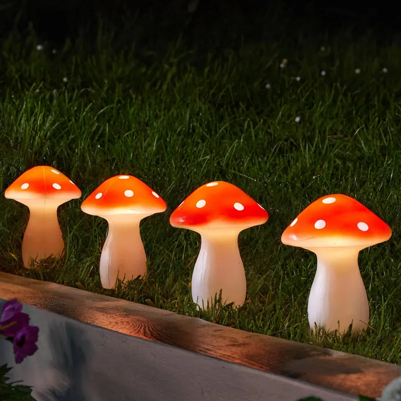 LED-Solar-Erdspieß Fairy Mushroom, zestaw 4 szt., czerwony/biały, IP44