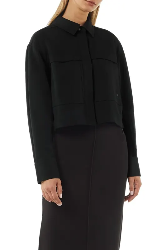 Comma Jackets Indoor Black Maat: 40 | Korte Jassen Outlet | Dames | Zwart