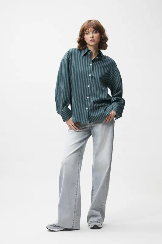 Catwalk Junkie Double Placket Blouse Sea Moss Maat: 36 | Overhemden Outlet | Dames | Groen