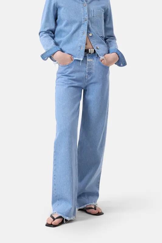 Closed Nikka Light Blue Maat: W28L32 | Wijde Broeken Outlet | Dames | Blauw
