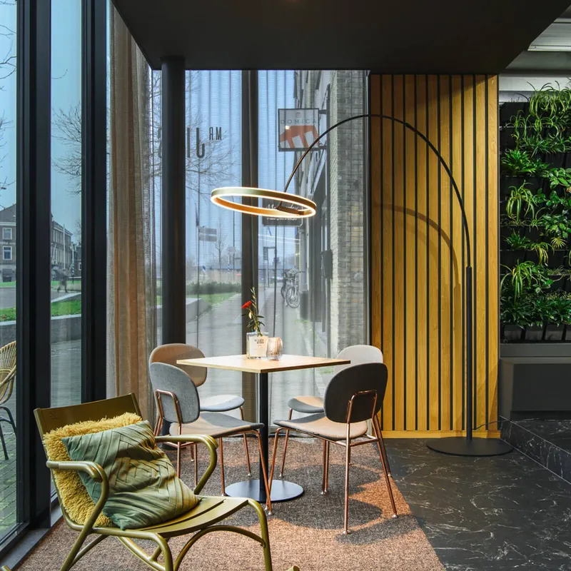 Lampa stojąca LED SLV One Bow FL, czarny/kolor mosiądzu, stal