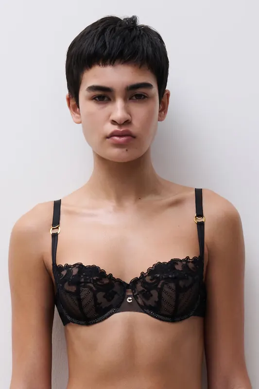 Chantelle Cabaret Sauvage Bra Black Maat: B70 | BH's Outlet | Dames | Zwart