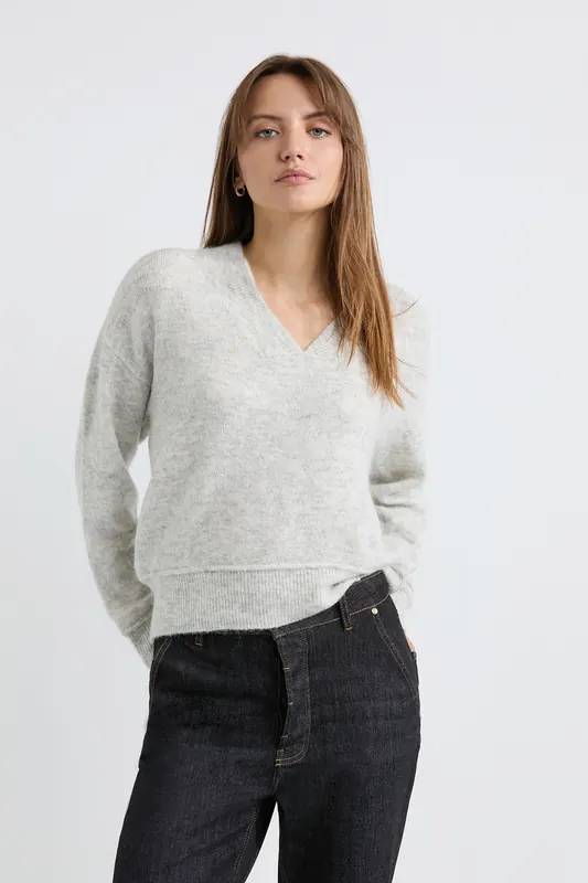 Josephine & Co Alice Sweater Light Grey Maat: M | Sweaters Outlet | Dames | Grijs