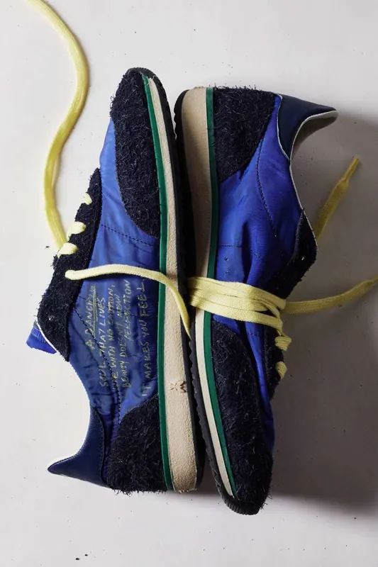 Sneakers Running SKIN z nylonu i zamszu
