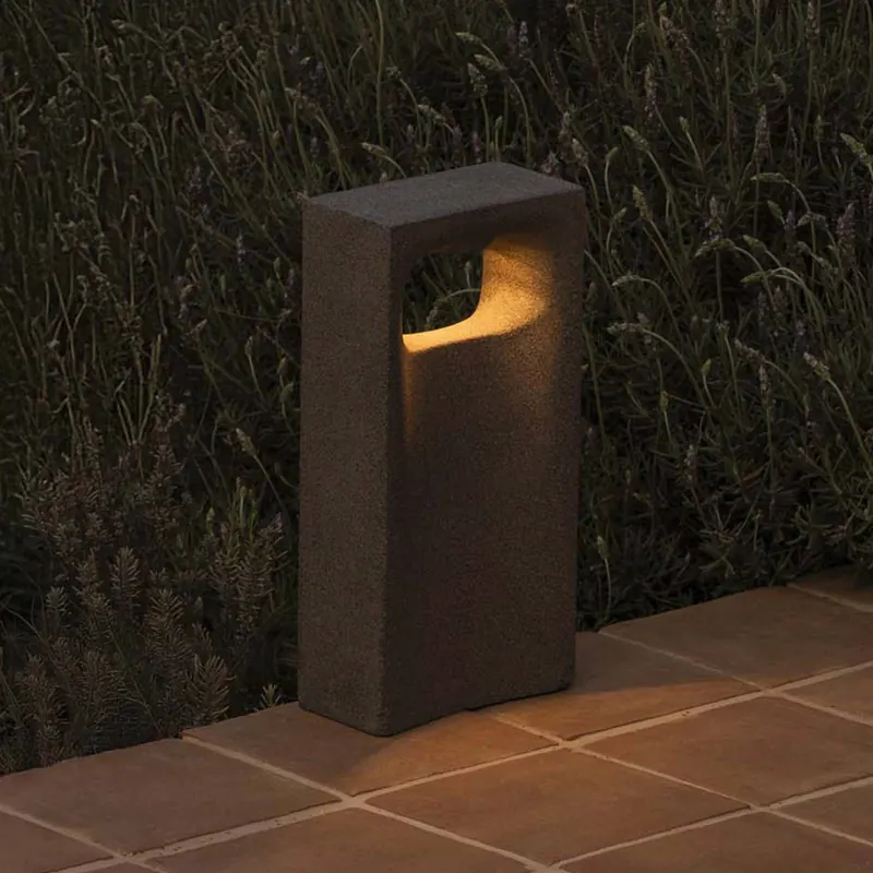 Słupek oświetleniowy LED Glint, 3000K, 40 cm, szary, beton, IP55